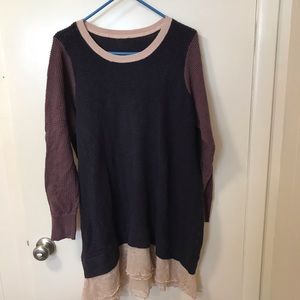 Logo purple sweater with lace